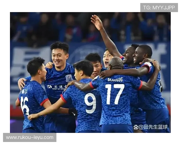 中超联赛三强争霸，海港泰山申花同分领跑，中超申花海港直播